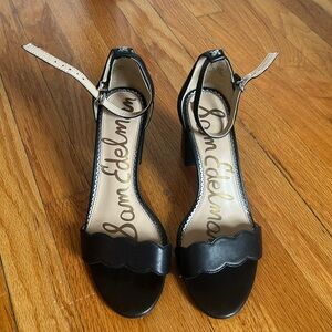 Sam Edelman Black Scalloped Heel